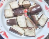 Foto langkah ke 1 dari resep Gaji Namul (Terong kukus bumbu).