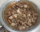 A picture of step 2 of Pan Fried Pork.