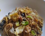 Foto langkah ke 6 dari resep Bihun Goreng ala Solaria.