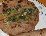 Foto del paso 3 de la receta: Tortillas integrales con vegetales y atún
