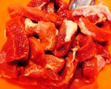 Hình bước làm 1 của món Bò cuốn trái bơ