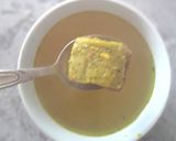 Tejfölös karalábéleves vajgaluskával recept fázis 4 fotója