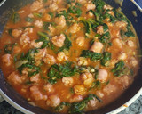 Foto del paso 5 de la receta: Acelgas con longaniza y tomate frito