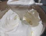 Foto langkah ke 2 dari resep Bolu Kukus.