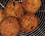 A picture of step 5 of Potato Cheese balls.
