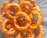 दुधी भोपळ्याच्या रिंगस (dudhi bhopdachya rings recipe in marathi) रेसिपी स्टेप 3 फोटो 