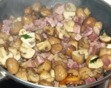 Foto del paso 4 de la receta: Tapa de Portobello con jamón y queso