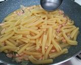 Foto del passaggio 3 della ricetta Casarecce con salmone e pistacchio