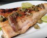Foto del paso 10 de la receta: Filetes de trucha asalmonada a la pescadora