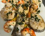 Foto del paso 5 de la receta: Merluza con gambones