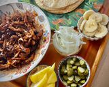 Foto del paso 2 de la receta: Tacos de pollo con salsa gochujang casera y plátano