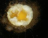 Foto langkah ke 1 dari resep Telur tahu masak kecap simple.
