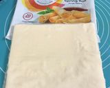 A picture of step 10 of Chicken Salami Spring Rolls.