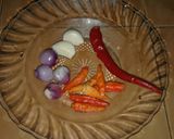 Foto langkah ke 1 dari resep Nasi goreng Sosis Simple.