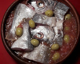 Foto del paso 8 de la receta: Tajine de besugos a la lima encurtida con tomate y olivas