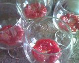Foto del paso 1 de la receta Mousse de yogur con frutas  