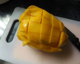 Foto del paso 1 de la receta: Postre delicioso de mango y aguacate
