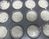 Foto del paso 2 de la receta: 508. Magdalenas de gambón y queso (picoteo)