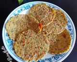 A picture of step 8 of Koki (Sindhi Special Breakfast).