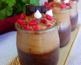 Foto del paso 7 de la receta: Vasitos de gelatina de chocolate y crema pastelera de turrón