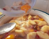 Gyümölcsleves recept fázis 2 fotója