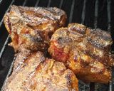 A picture of step 3 of Smoked Lamb Chops Ras el hanout, topped with Garda Stagionato.