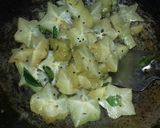 A picture of step 1 of Tangy Starfruit.