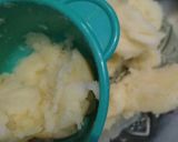 Foto langkah ke 1 dari resep Potato Cheese Stick.