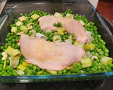 Foto del paso 2 de la receta: Pollo al horno con guisantes congelados, fácil y sorprendente 😀