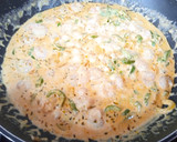 Foto del paso 5 de la receta: Espaguetis con gambas y salsa
