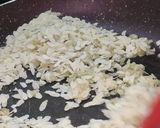 A picture of step 1 of Bihari chuda matar.