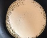 Une image de l'étape 2 de Baghrir (crêpes milles trous).
