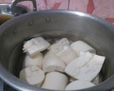Foto langkah ke 1 dari resep Singkong rebus asin manis.