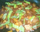 A picture of step 4 of Egg Masala.