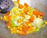 Foto langkah ke 3 dari resep Oseng2 jagung manis.