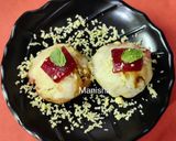 A picture of step 5 of Baked Bread Jam Balls.