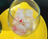 A picture of step 3 of Saffron cardamom shikanji.