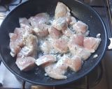 Foto del paso 5 de la receta: Sorrentinos de pollo caseros