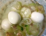 Foto langkah ke 7 dari resep Sup Oyong (Bihun, Telur Puyuh).