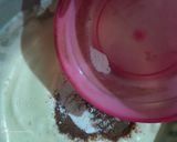 Foto langkah ke 2 dari resep Bolu Chocolatos Simple.