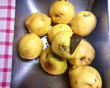 Foto del paso 1 de la receta: 👩‍🍳Dulce de membrillo casero y fácil (En microondas)