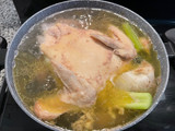 Pollo al horno con limón amarillo