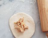 Foto langkah ke 4 dari resep Roti buns sederhana.