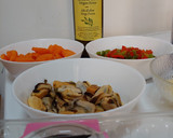 Foto del paso 3 de la receta: Arroz meloso de cerdo, mejillones y pollo