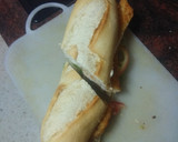Foto del paso 8 de la receta: Bocadillo de pechuga, lechuga, tomate y papas fritas