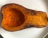 Foto del paso 1 de la receta: Calabaza rellena de espinacas y garbanzos