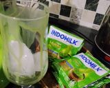 Foto langkah ke 3 dari resep Creamy Melon Matcha.