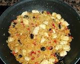 Foto del paso 5 de la receta Cuscús de pollo, con pasas y piñones