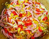 عکس مرحله 2 از دستور شام ساده و خوشمزه (رولت سوسیس و قارچ)