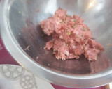 Foto del paso 2 de la receta: Bolitas de carne con queso en crema de espárragos